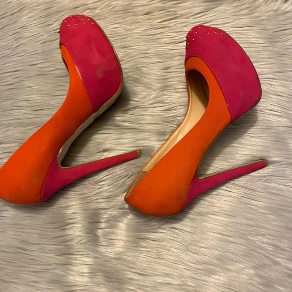 Penny Loves Kenny Pink & Orange Suede with Gold Beaded Top Accent Heels - Picture 7 of 12